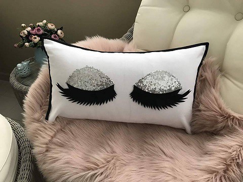 Archivé: Coussin-les-yeux-doux