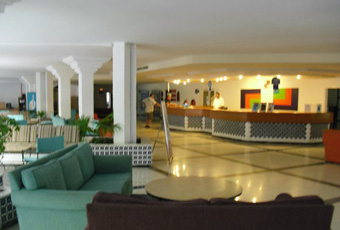 Une nuit à deux à l’hôtel El Fell 3* à hammamet en chambre double en Demi pension à 106 DT ( soit 53 DT/personne) au lieu de 142 DT ( Enfant gratuit jusqu’à 3 ans)