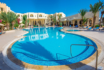 Une nuit à deux dans une chambre double en demi pension +( Iftar + Shour)à 157,5 DT (79 DT/personne) au lieu de 225 DT à l’hôtel Green Palm Djerba 4*