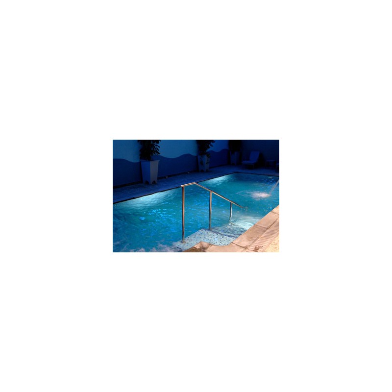 Séances Fitness & Massage Relaxant & Piscine & Jacuzzi