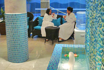 Archivé: H/F: Hammam + Gommage + Enveloppement aux algues + Massage (50 min) + Accès piscine avec jacuzzi à 65 dt au lieu de 130 dt au Balnea Avant’âge (ENNASR)